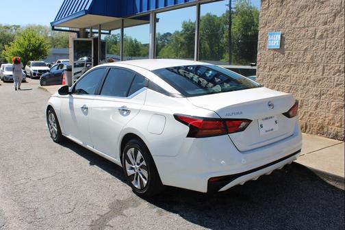 2022 Nissan Altima 2.5 S Sedan