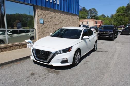 2022 Nissan Altima 2.5 S Sedan