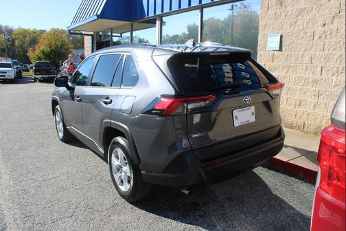 2019 Toyota RAV4 Hybrid LE