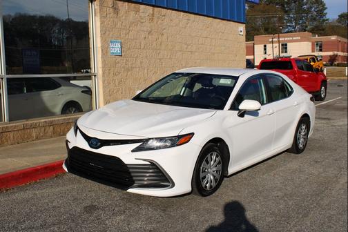 2023 Toyota Camry LE