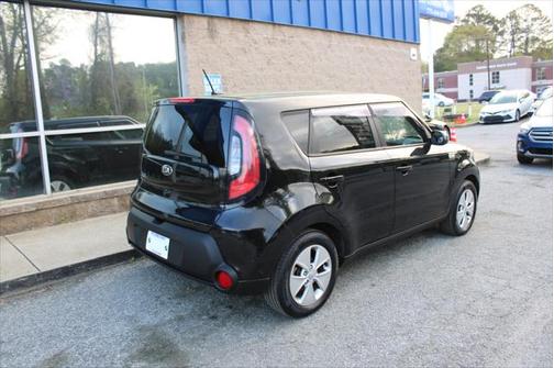 2016 Kia Soul Base