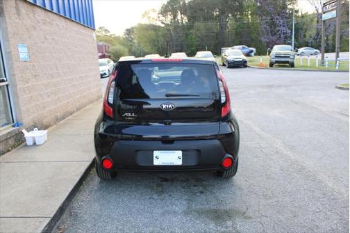 2016 Kia Soul Base