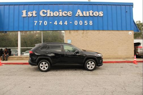 2021 Toyota RAV4 XLE