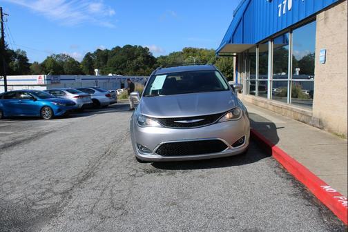 2019 Chrysler Pacifica Touring L