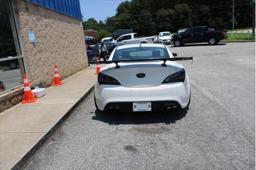 2012 Hyundai Genesis Coupe 2.0T