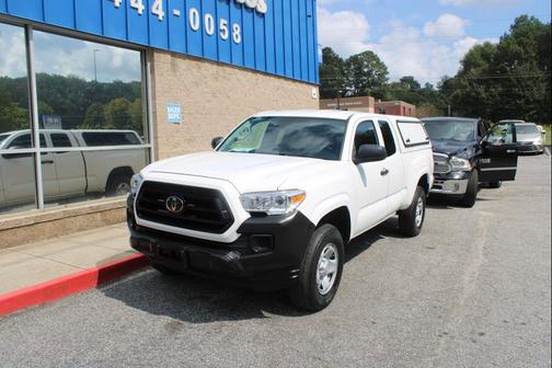 2022 Toyota Tacoma SR