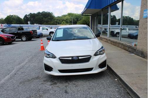 2019 Subaru Impreza 2.0i