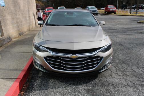 2022 Chevrolet Malibu 4dr Sdn LT