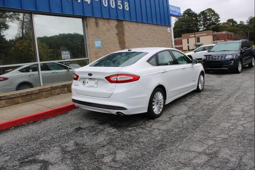 2016 Ford Fusion Hybrid SE