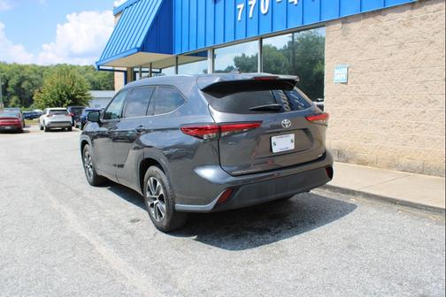 2020 Toyota Highlander XLE