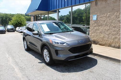 2021 Ford Escape SE