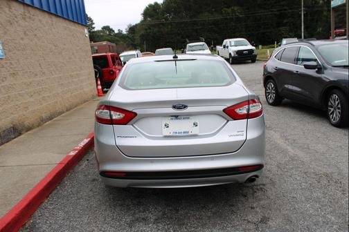 2015 Ford Fusion Hybrid SE