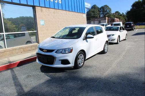 2020 Chevrolet Sonic 5dr HB LT w/1FL