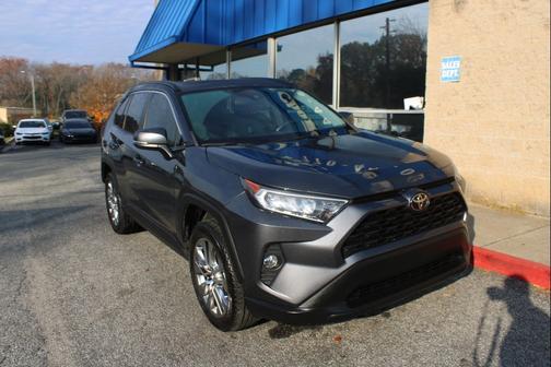 2020 Toyota RAV4 XLE Premium