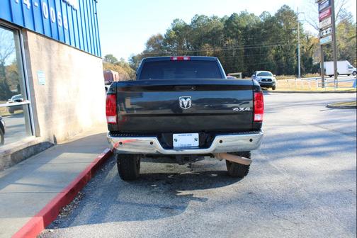 2017 RAM 2500 Tradesman 4x4 Crew Cab 64 Box