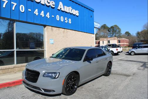 2019 Chrysler 300 Touring