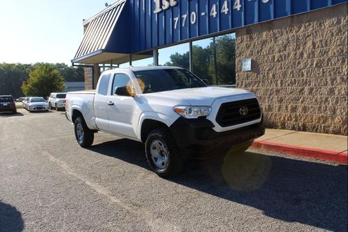 2022 Toyota Tacoma SR
