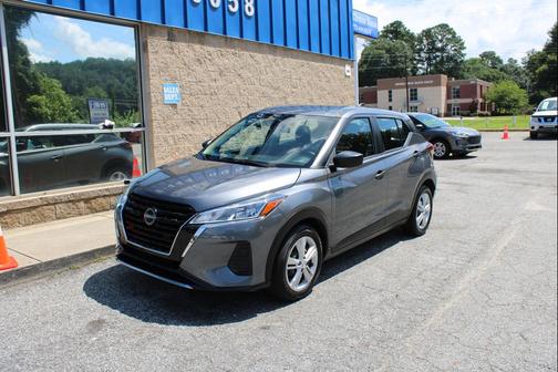 2023 Nissan Kicks S