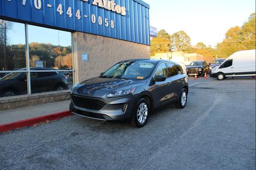 2022 Ford Escape SE