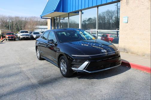 2025 Hyundai SONATA SE