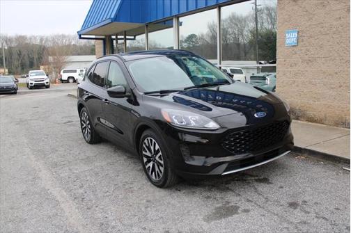 2020 Ford Escape SE