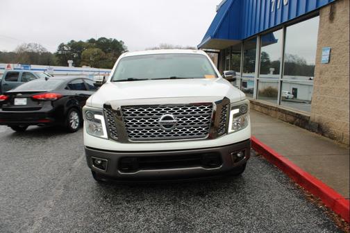 2017 Nissan Titan Platinum Reserve