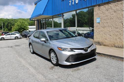 2018 Toyota Camry LE