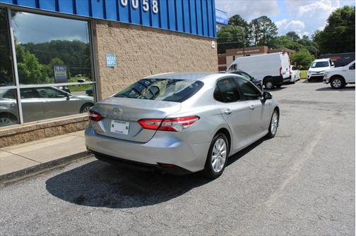 2018 Toyota Camry LE