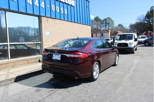 2018 Ford Fusion SE