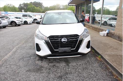 2023 Nissan Kicks S