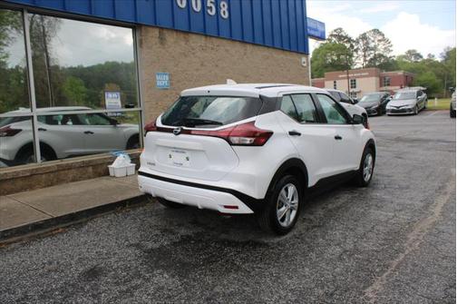 2023 Nissan Kicks S