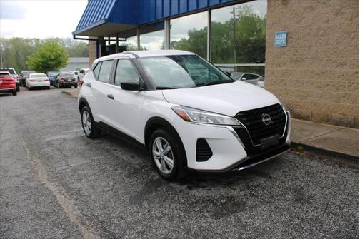 2023 Nissan Kicks S