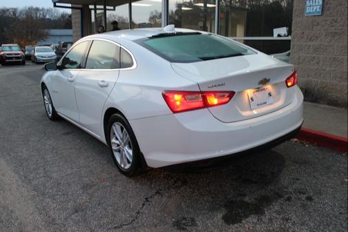 2016 Chevrolet Malibu 1LT