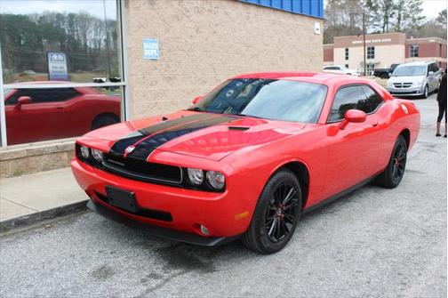2010 Dodge Challenger SE