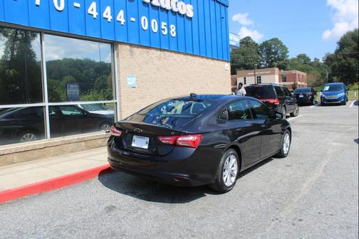 2022 Chevrolet Malibu 4dr Sdn LT