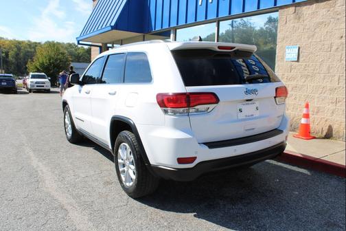 2021 Jeep Grand Cherokee Laredo