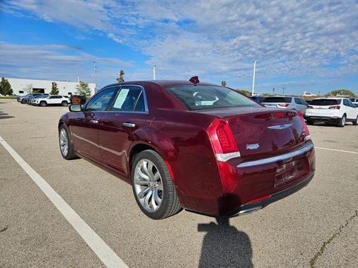 2018 Chrysler 300 Limited