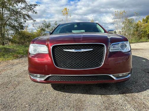 2018 Chrysler 300 Limited