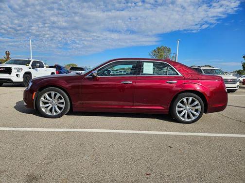 2018 Chrysler 300 Limited