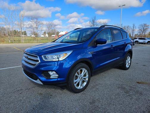 Lightning Blue Metallic 2019 Ford Escape SEL