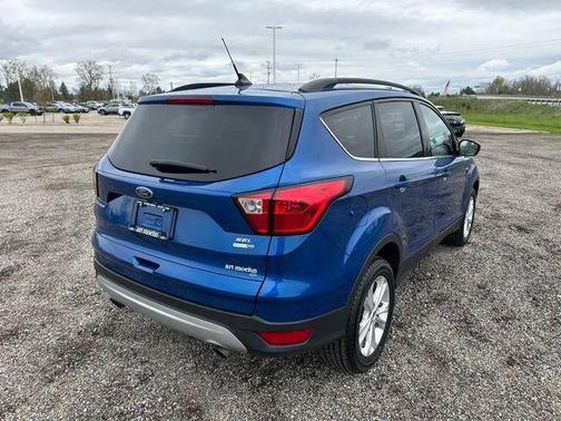 Lightning Blue Metallic 2019 Ford Escape SEL