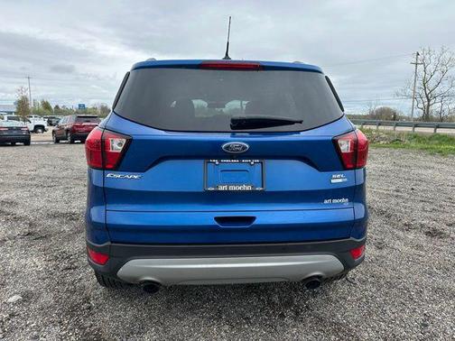 Lightning Blue Metallic 2019 Ford Escape SEL