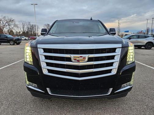 2016 Cadillac Escalade ESV Premium