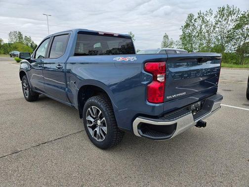 Lakeshore Blue 2024 Chevrolet Silverado 1500 LT