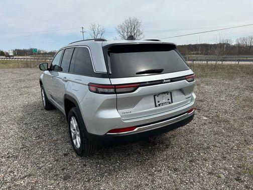 2023 Jeep Grand Cherokee Limited X
