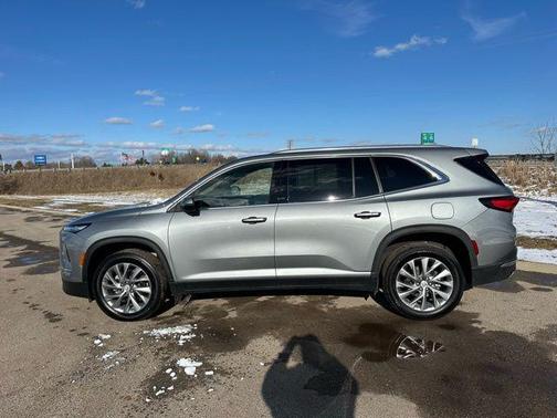 2025 Buick Enclave Preferred FWD