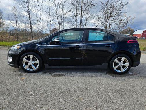 2013 Chevrolet Volt Base