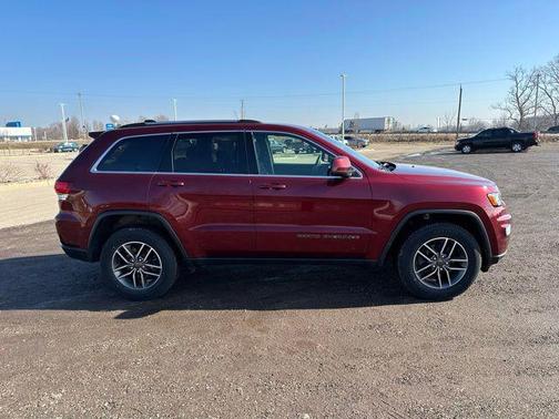 2020 Jeep Grand Cherokee Laredo