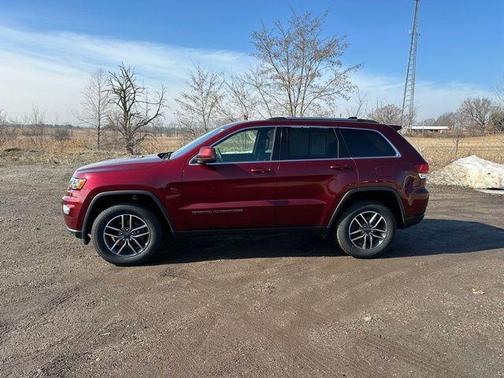 2020 Jeep Grand Cherokee Laredo