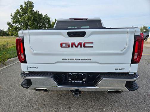 2022 GMC Sierra 1500 SLT